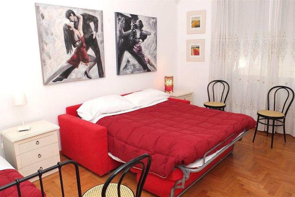 B&B A Room For Holiday Rom Exteriör bild