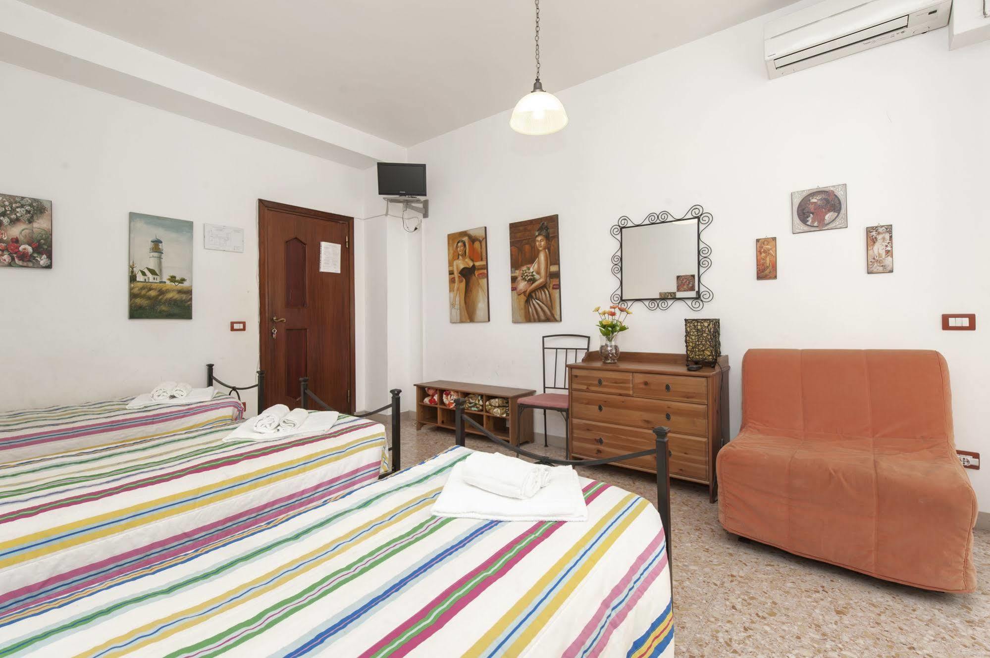 B&B A Room For Holiday Rom Exteriör bild
