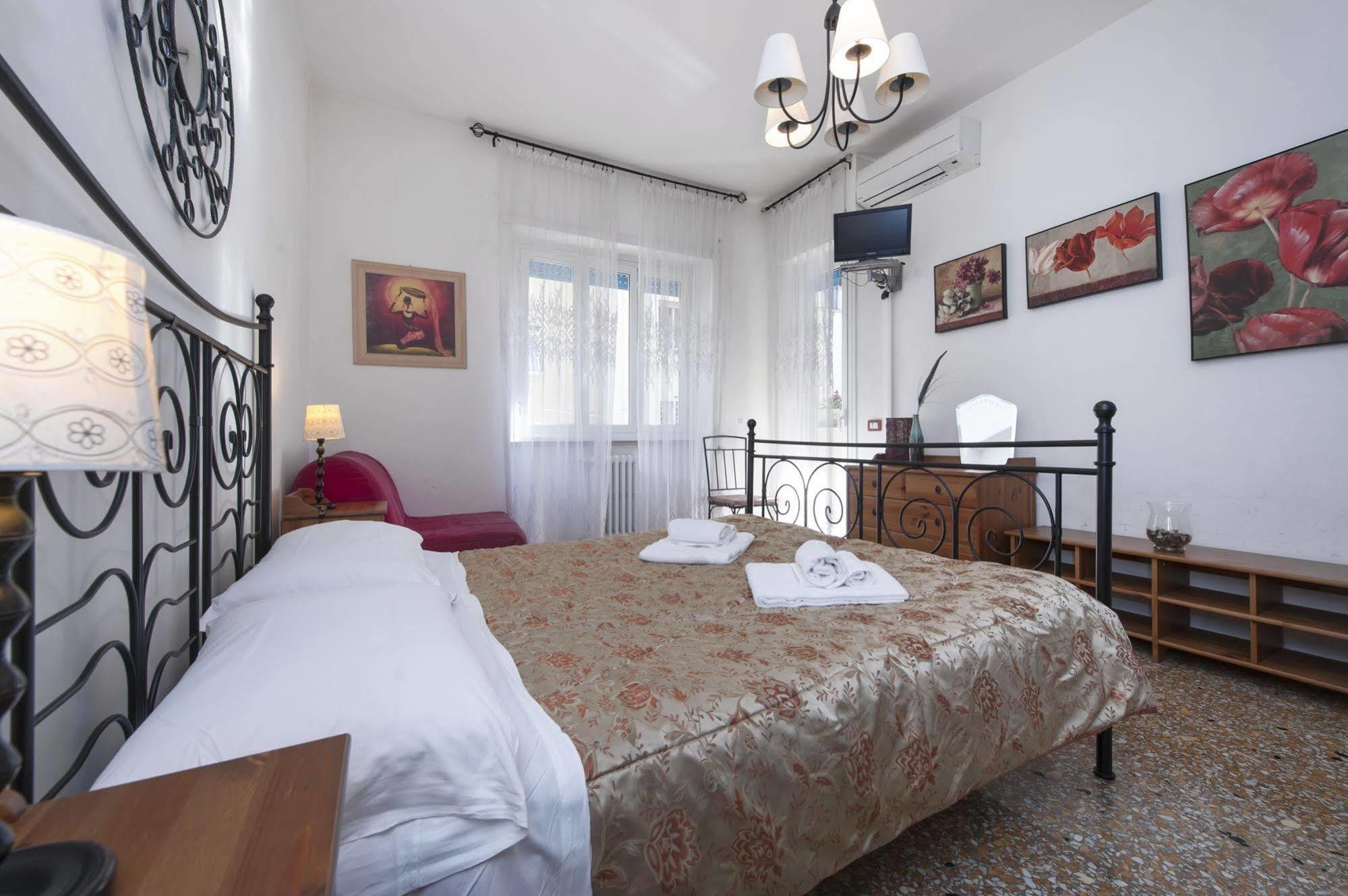 B&B A Room For Holiday Rom Exteriör bild